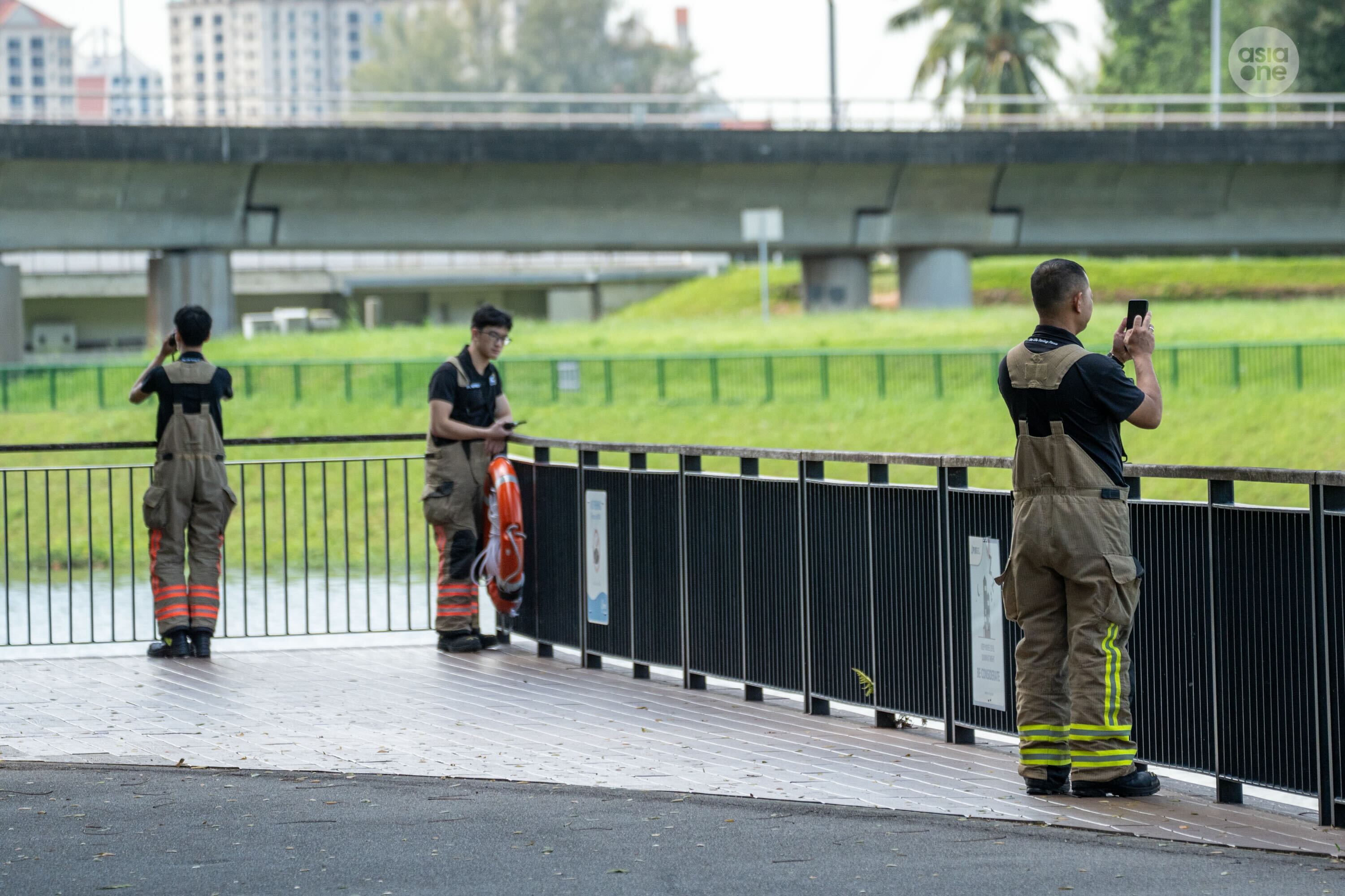 SCDF officers worked in teams along Kallang River searching for the missing boy.