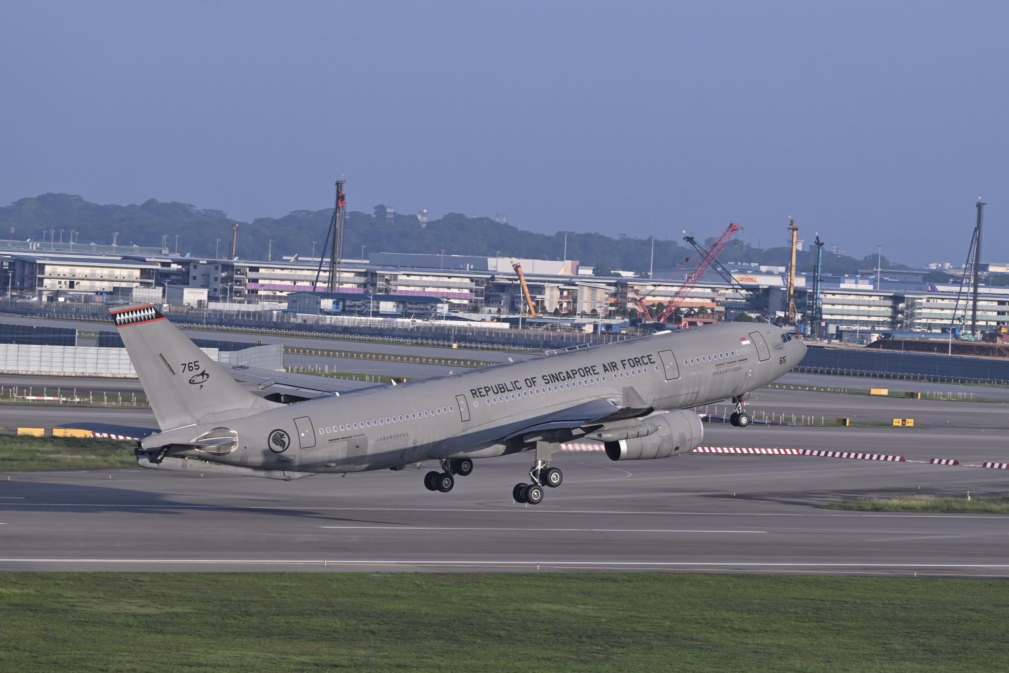 The RSAF's A330 MRTT taking off from Changi Air Base on Tuesday (March 10) morning.