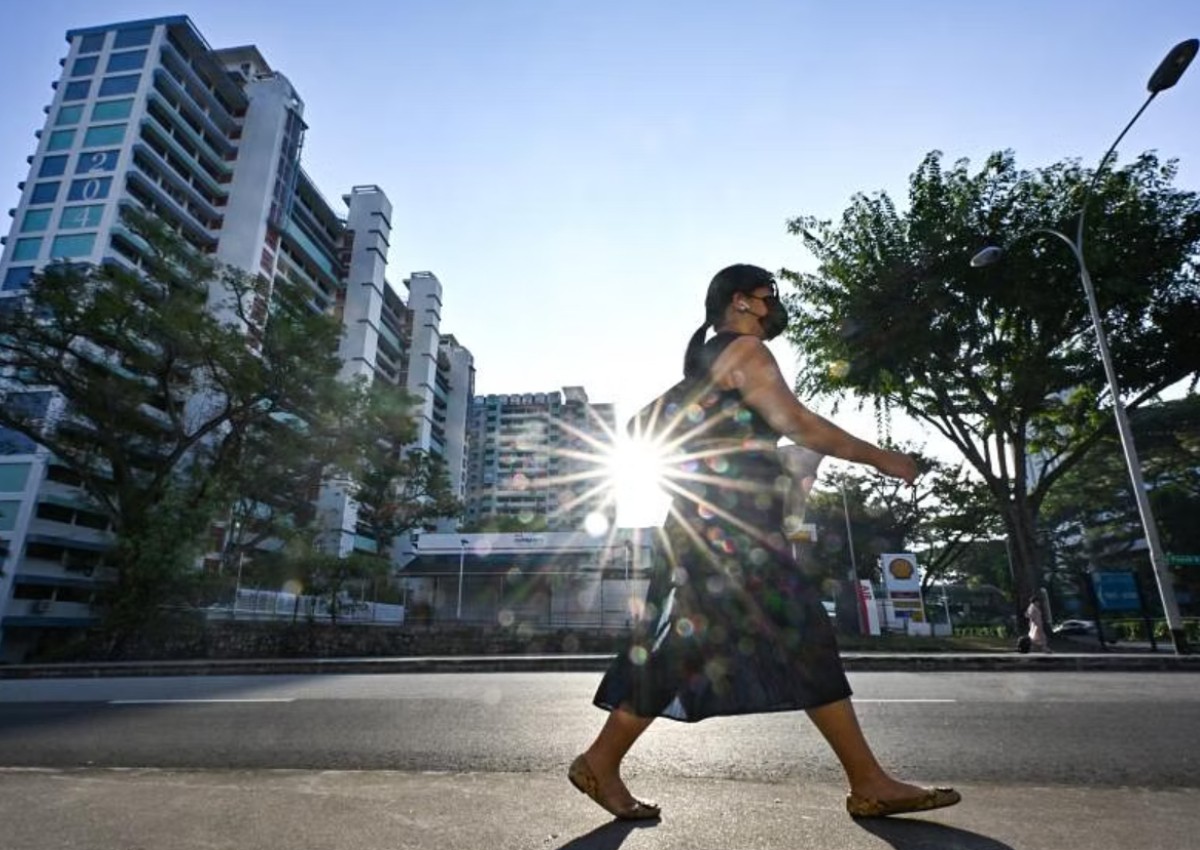 Beat the heat: How extreme temperatures can harm you and what to do