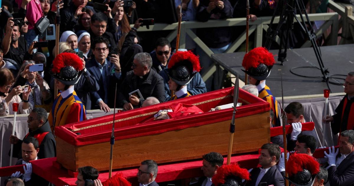 Pope Francis died quickly and without suffering, his doctor says