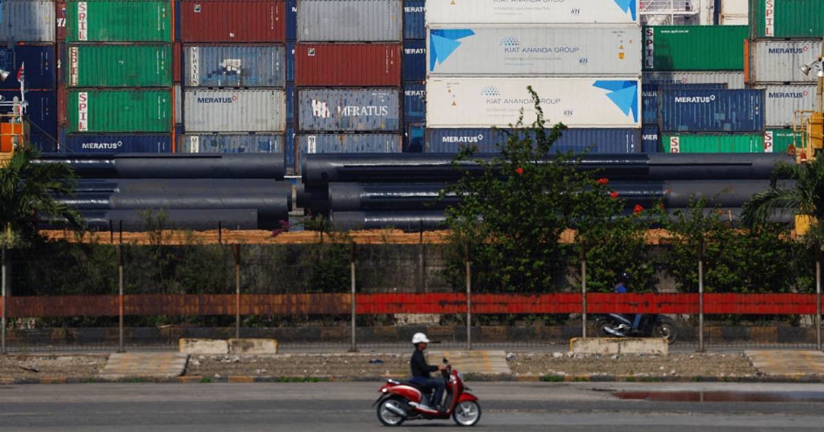 Indonesia will not retaliate against Trump tariff, official says
