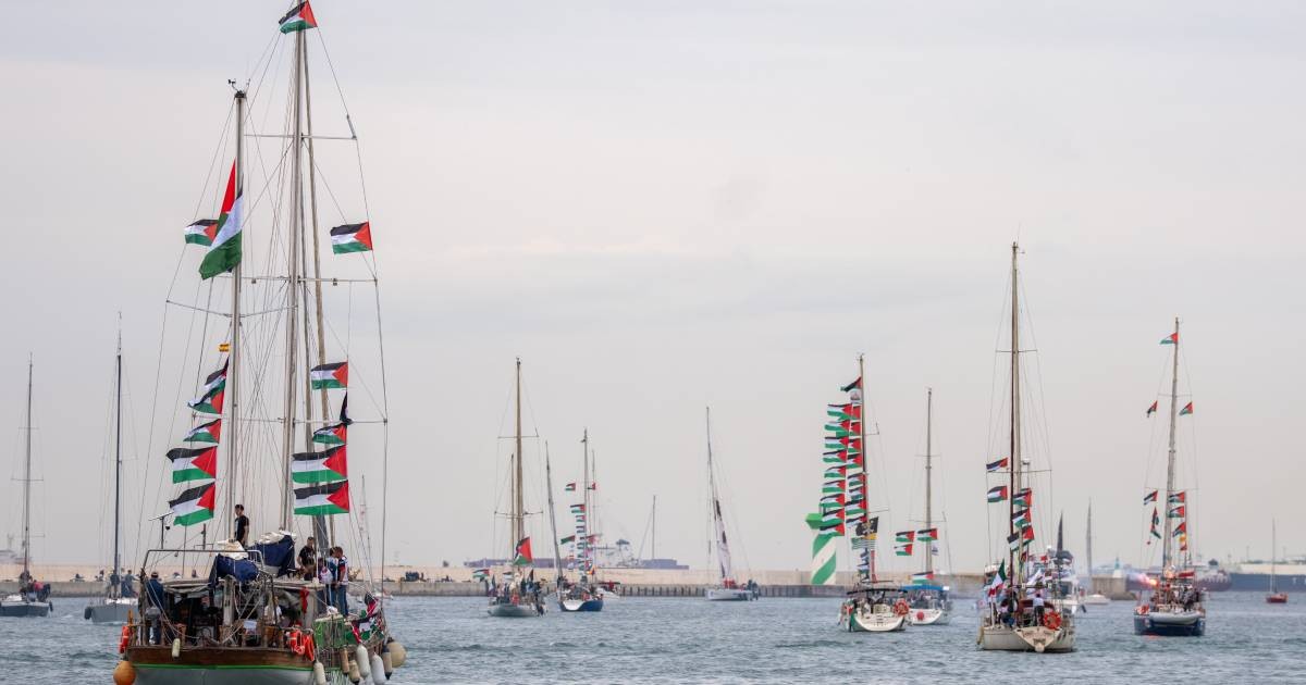 Flotilla carrying activists and aid for Palestinians in Gaza sets sail from Spain