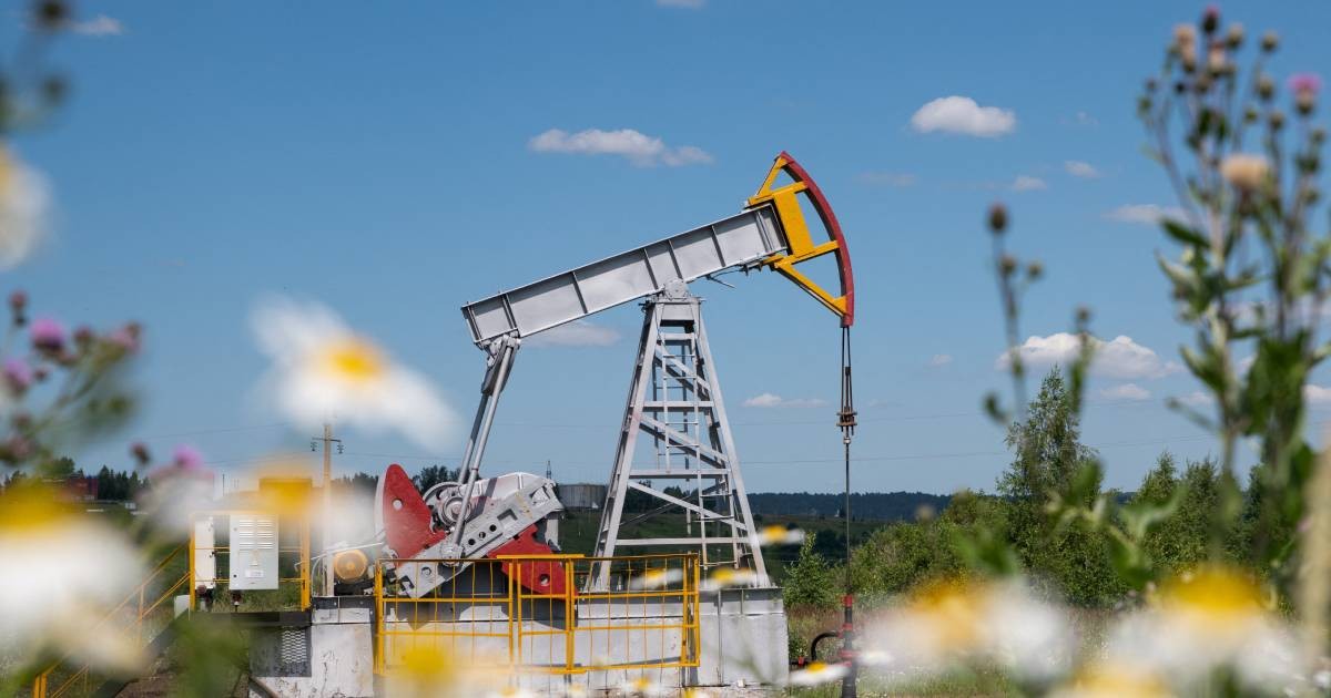 Oil prices rise on doubts US-Iran peace talks will ease Hormuz disruption