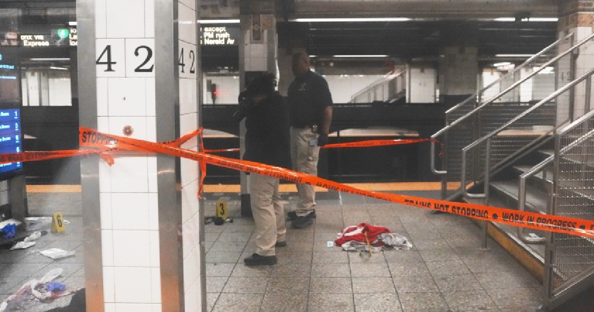 New York subway stabbings leave 3 hurt as police shoot and kill knife-wielding man, officials say