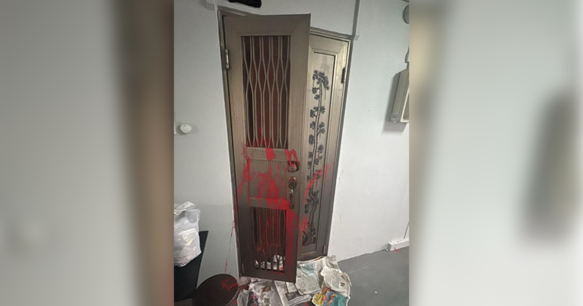 Man who splashed red paint on loan shark harassment victim's unit in Jurong West arrested