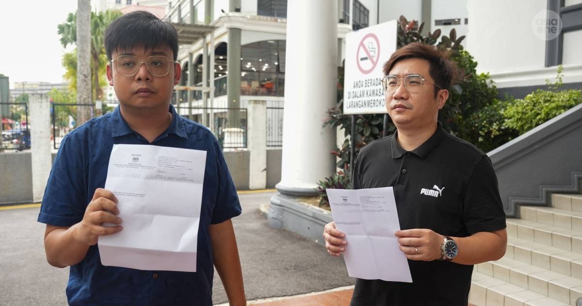 2 Singaporeans fined, get 6 hours' community service for littering at KSL City Mall