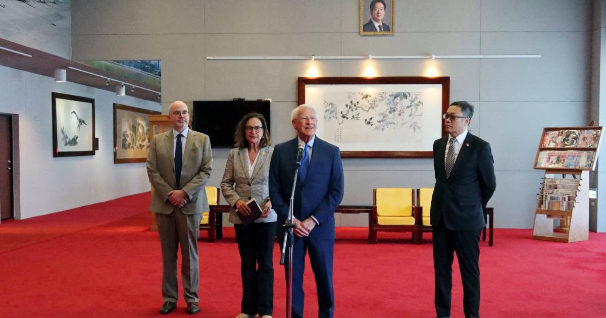 Powerful US senator arrives in Taiwan to discuss security