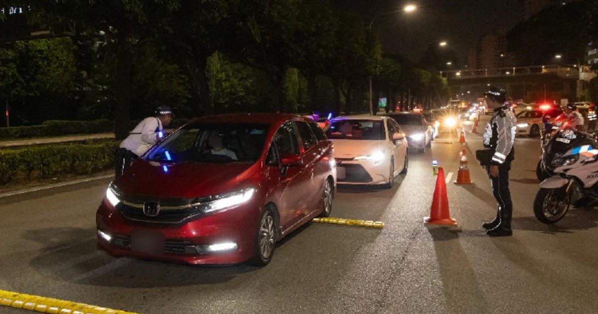 12 arrested in CTE roadblock operation that saw over 1km of traffic jam