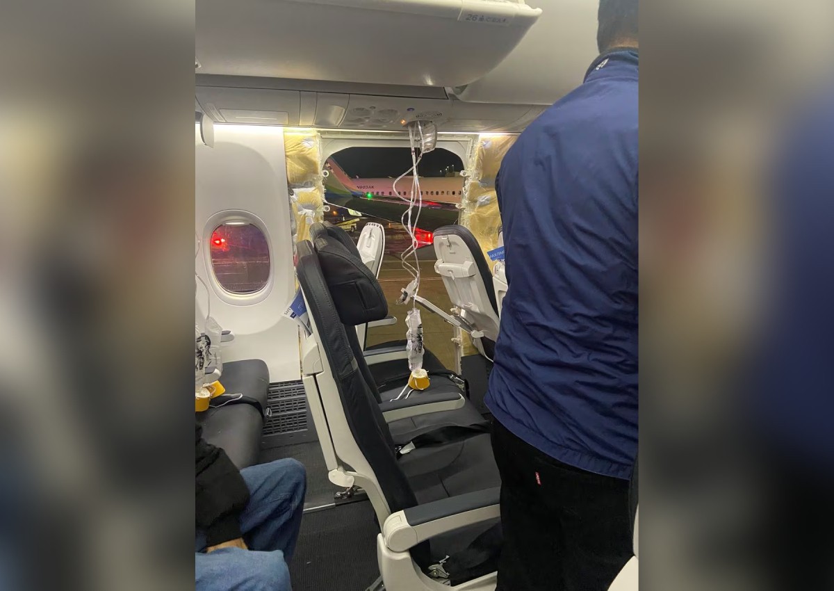 US grounds some Boeing Max planes for safety checks after cabin emergency