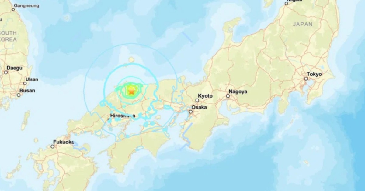 Strong magnitude-6.2 earthquake strikes Japan's Chugoku region