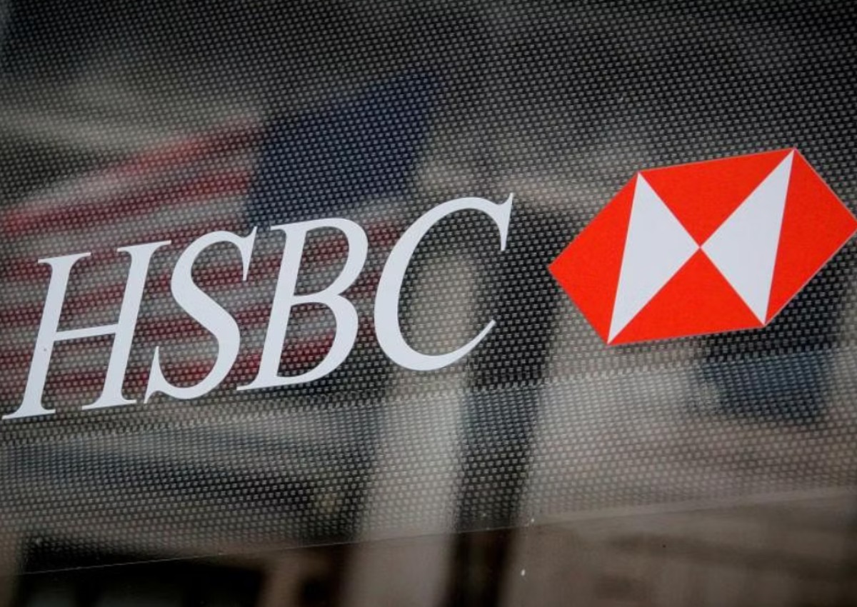 HSBC eyes payouts and new roles for executives who miss out on CEO job: Sources