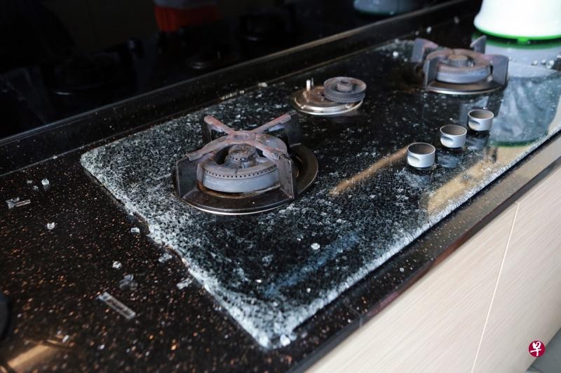 Glass-top stove shatters in Sengkang flat, sends shards flying into living room