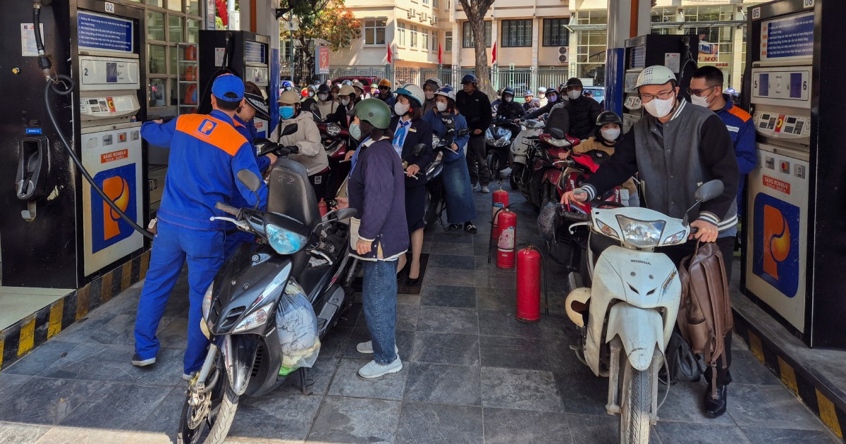 Vietnam urges people to work from home to save fuel as Iran war disrupts supplies
