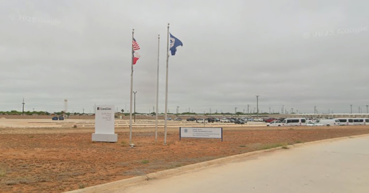 Detained immigrant children still face concerning conditions at Texas facility, lawyers say