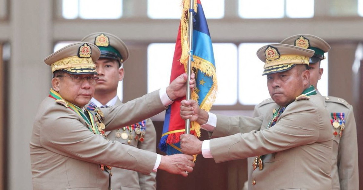 Myanmar military chief Min Aung Hlaing steps down, eyes presidency