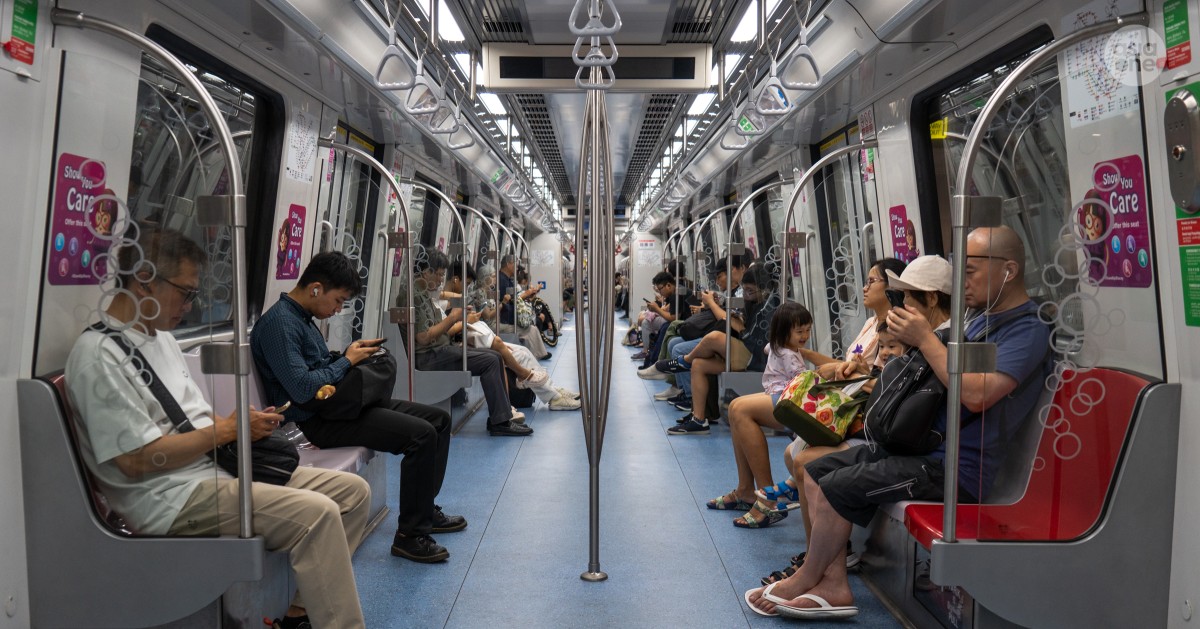 Train punctuality, disruption impact on passengers to be included in rail reliability report