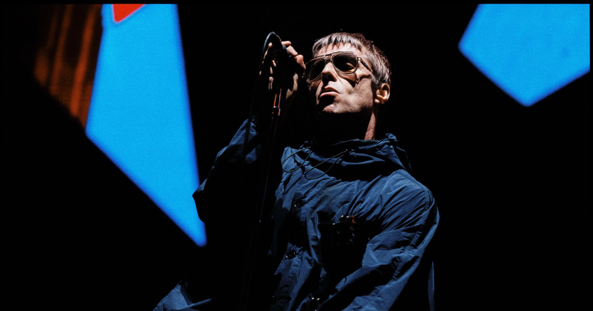 'You will get yours': Liam Gallagher blasts fan who launched flare at Oasis Melbourne show